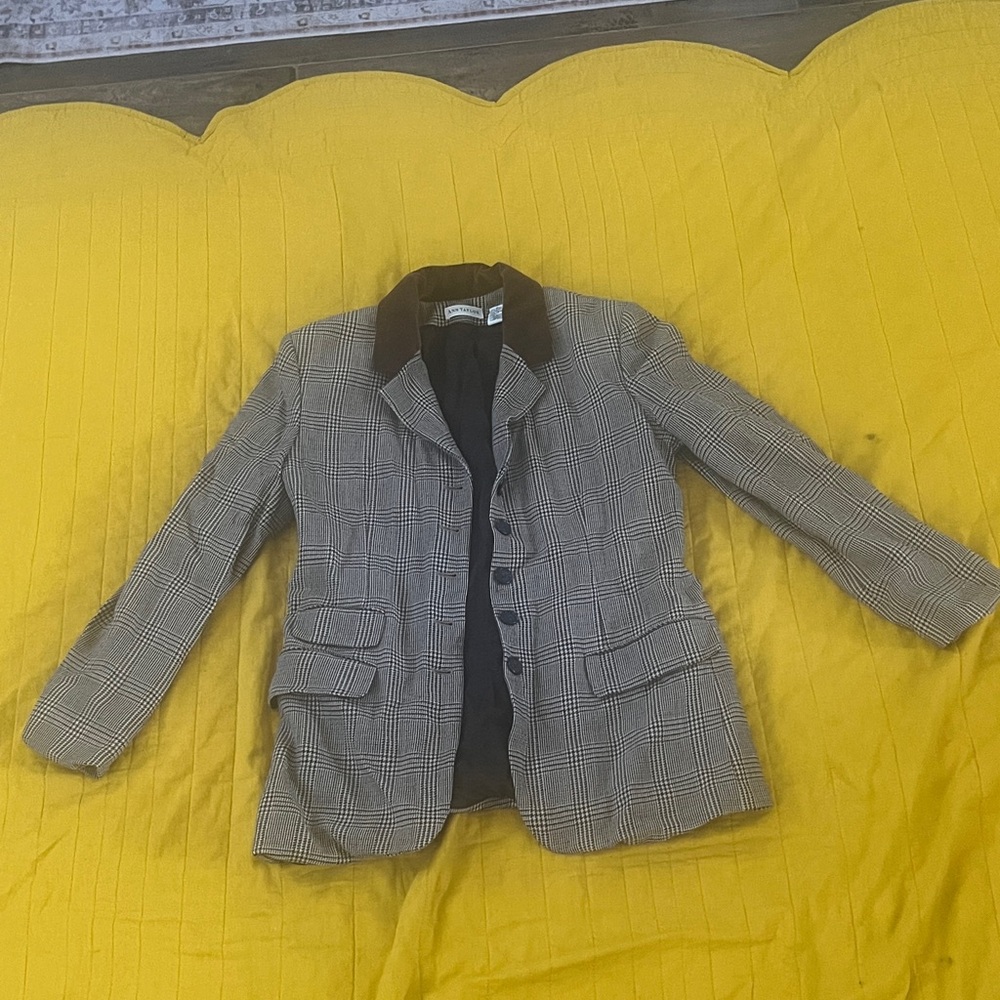 Ann Taylor Brown, Tan & black  Plaid Blazer with wool collar & 100% cotton linin